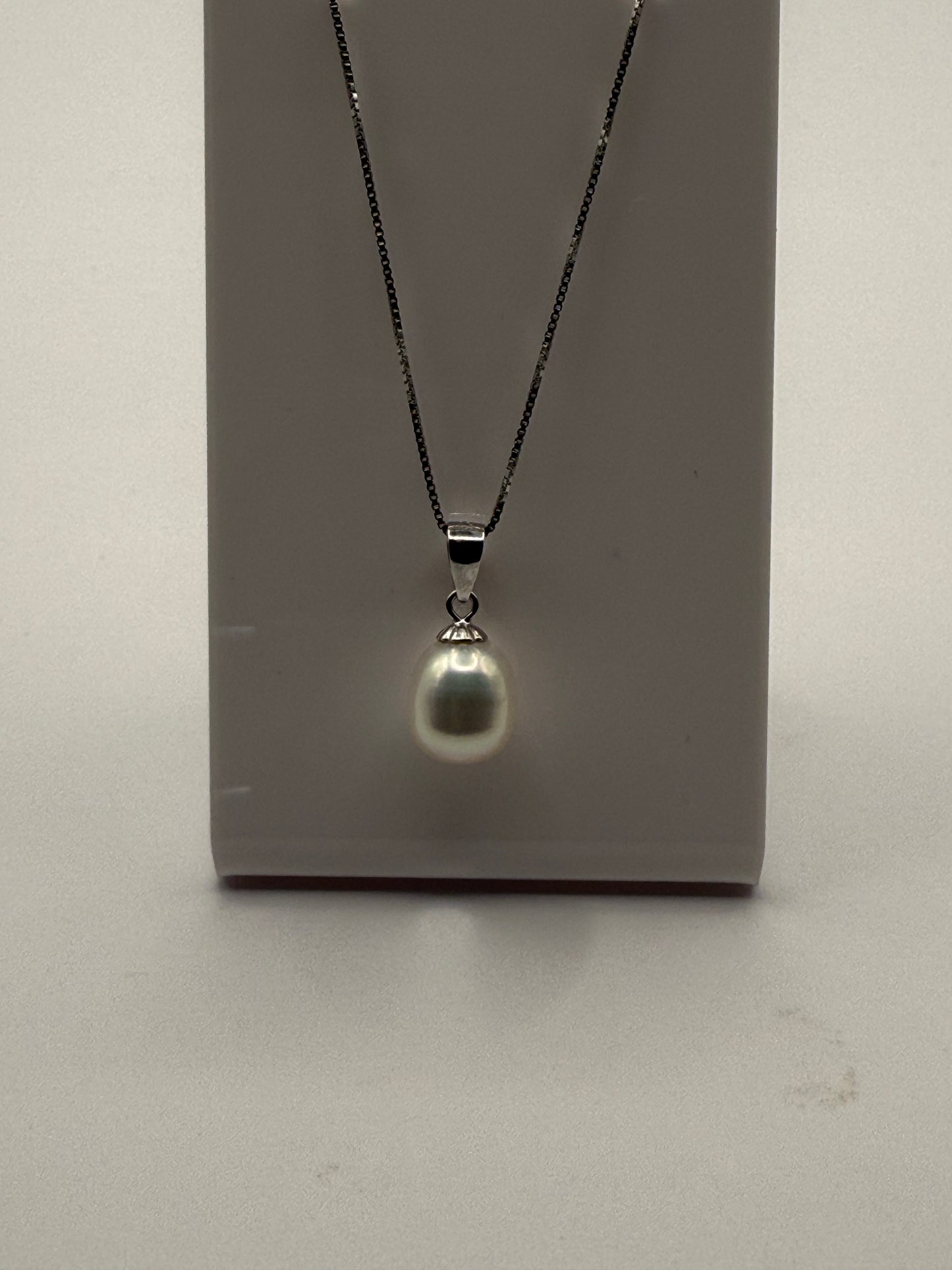 Pearl Neckless