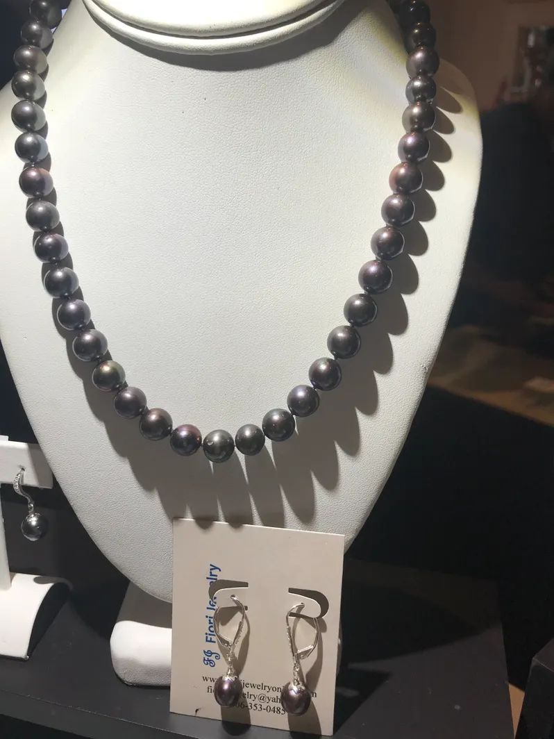 Freshwater Pearl Necklace Set