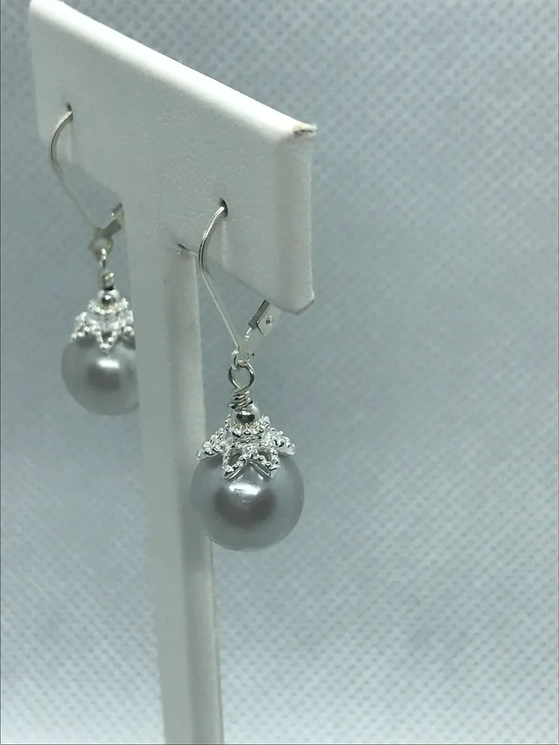 Grey Pearl on Sterling Silver Leverback